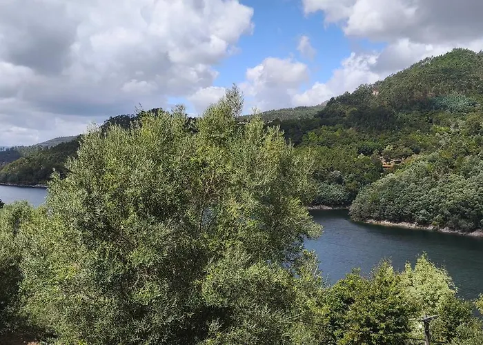 Casa Da Benda 펜션 카니카다